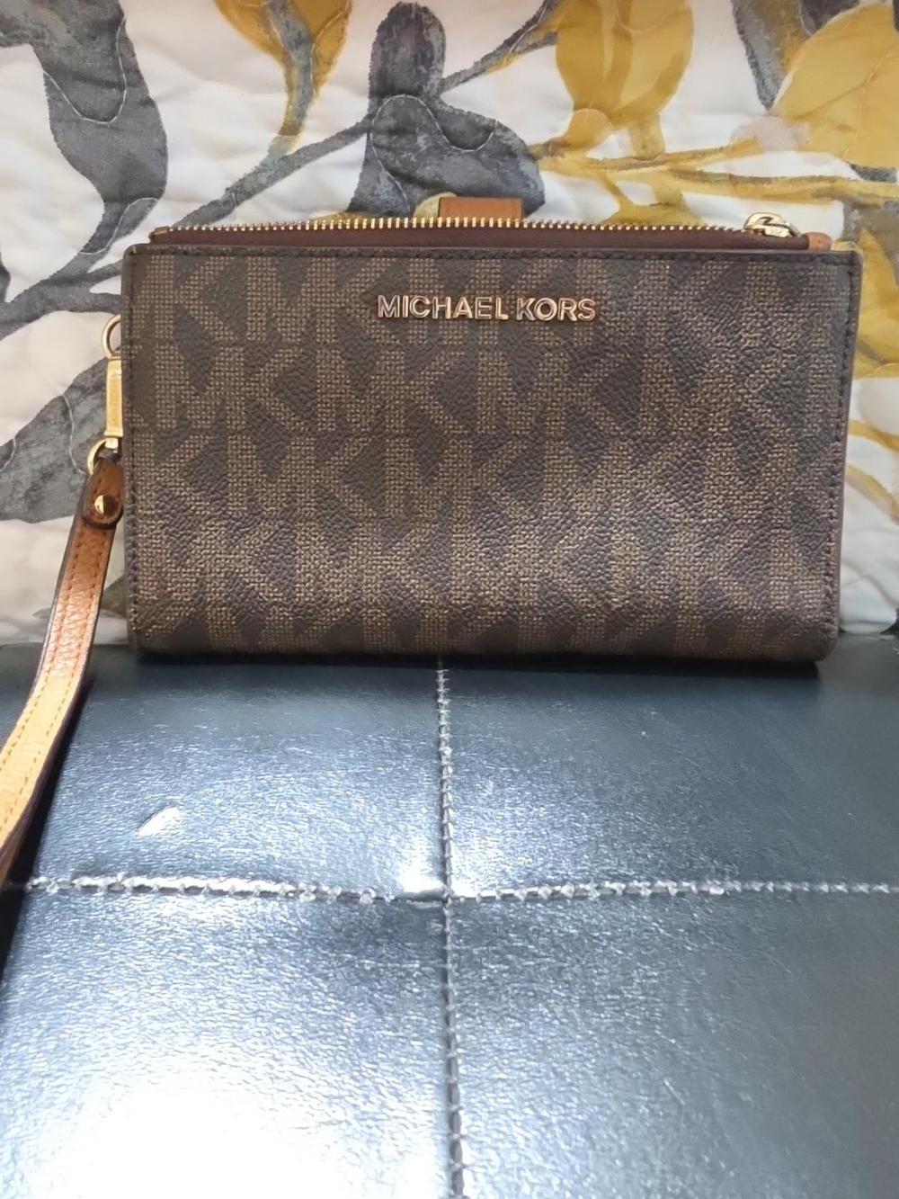 Michael Kors Signature Brown Double Zip Wristlet Wallet